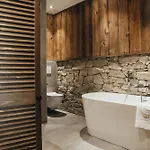 Duplex Encombres By Lodji Saint-Martin-de-Belleville