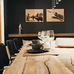 Duplex Encombres By Lodji Saint-Martin-de-Belleville