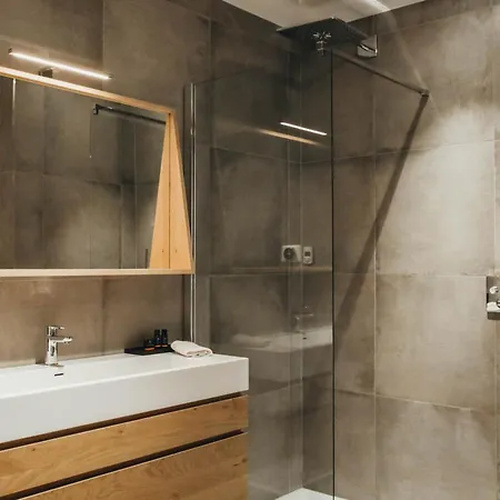 Duplex Encombres By Lodji דירה